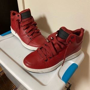 Red skechers high top sneakers